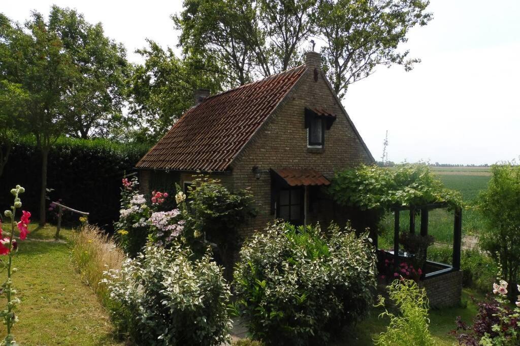The Cottage - 2 Persoons Cottage Nabij Strand En Meer Zonnemaire Exterior photo